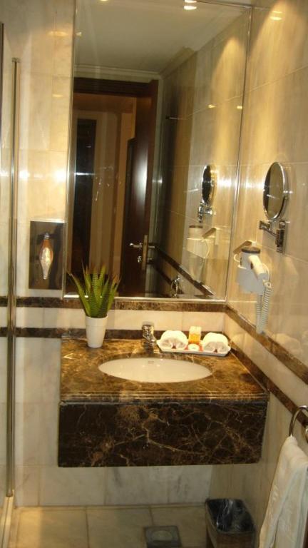 Standard Double or Twin Room,1722974318:JPEG