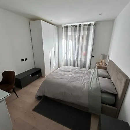Easy Apartment Trento-3