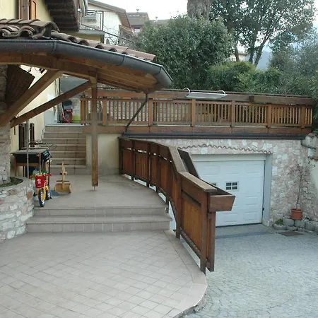 B&B Rosso Pila-3