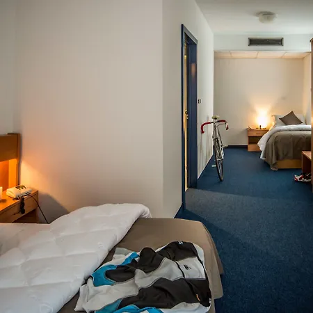 Fly Bike Hotel-2